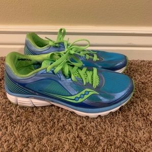Saucony natural series running shoes